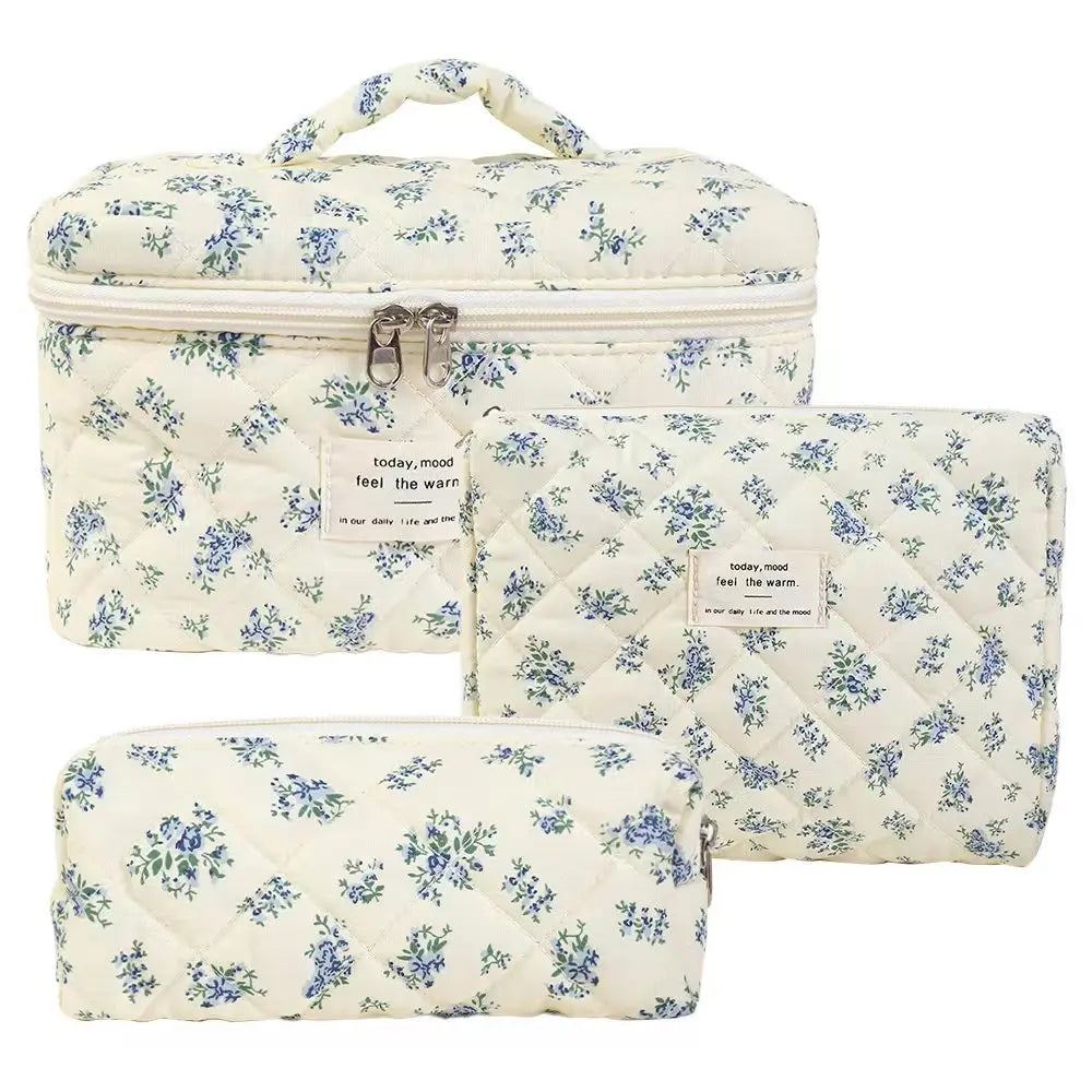Small Floral Hand-Held Cotton Fashionable Makeup Bag  